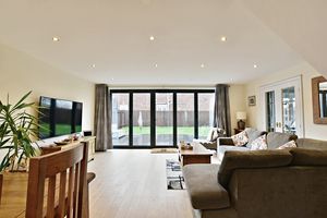 Photo 4- click for photo gallery